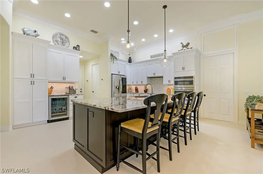 7512 Treeline Drive Naples FL 34119