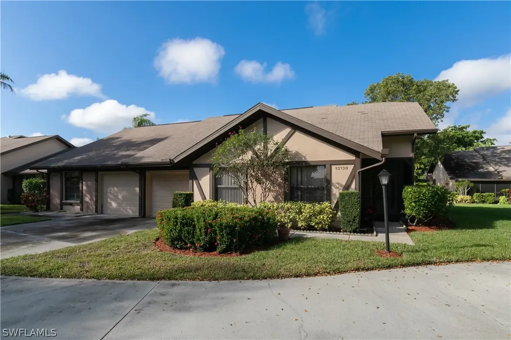 13130 Hampshire Court Fort Myers FL 33919