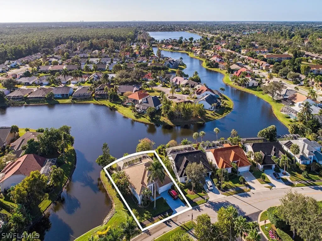 1850 E Crown Pointe Boulevard Naples FL 34112