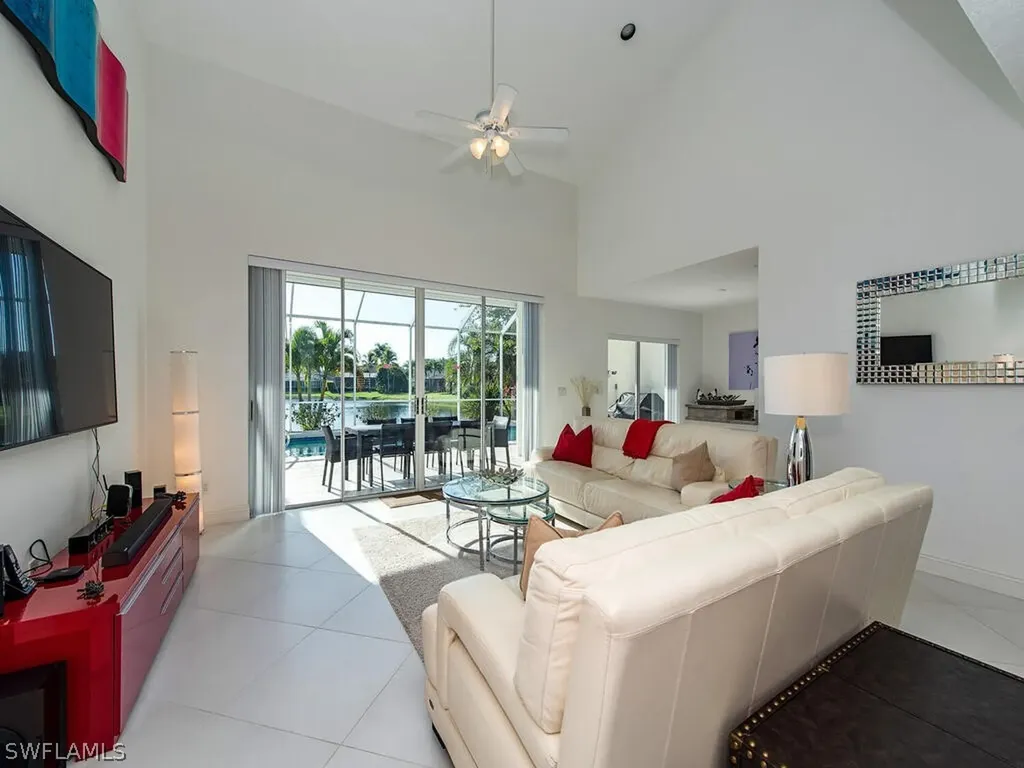 1850 E Crown Pointe Boulevard Naples FL 34112