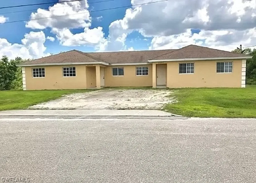 5225 25th Street SW Lehigh Acres FL 33973
