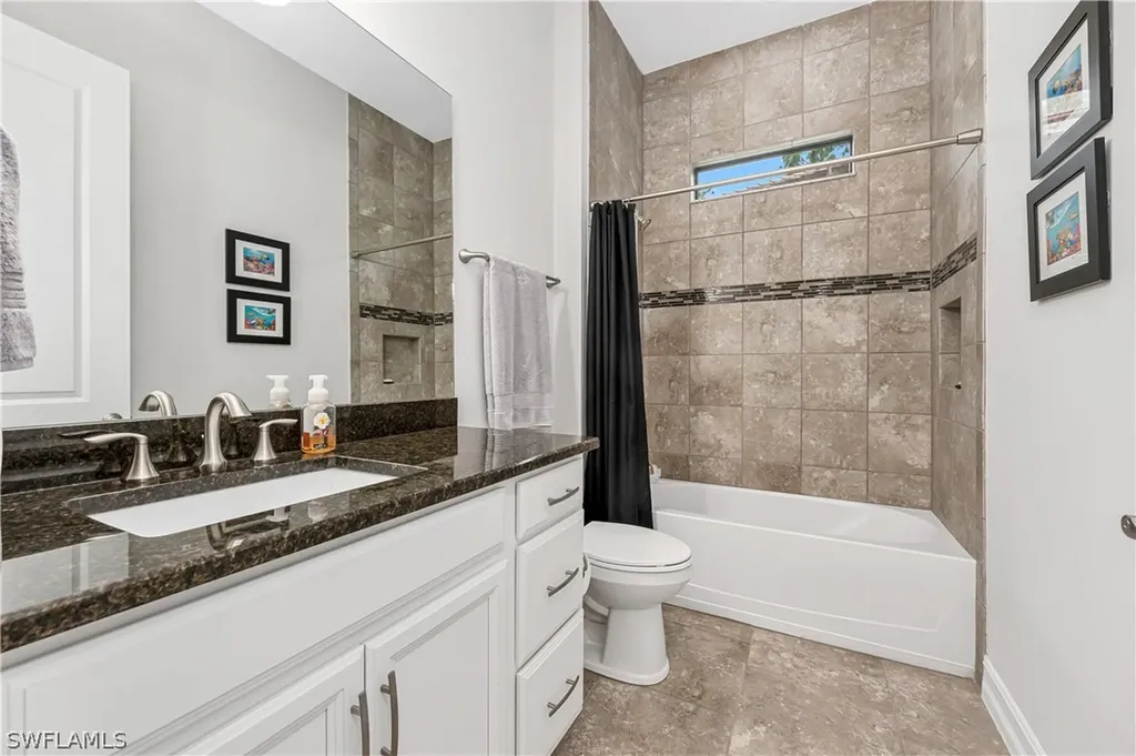3044 Mandalay Court Naples FL 34105