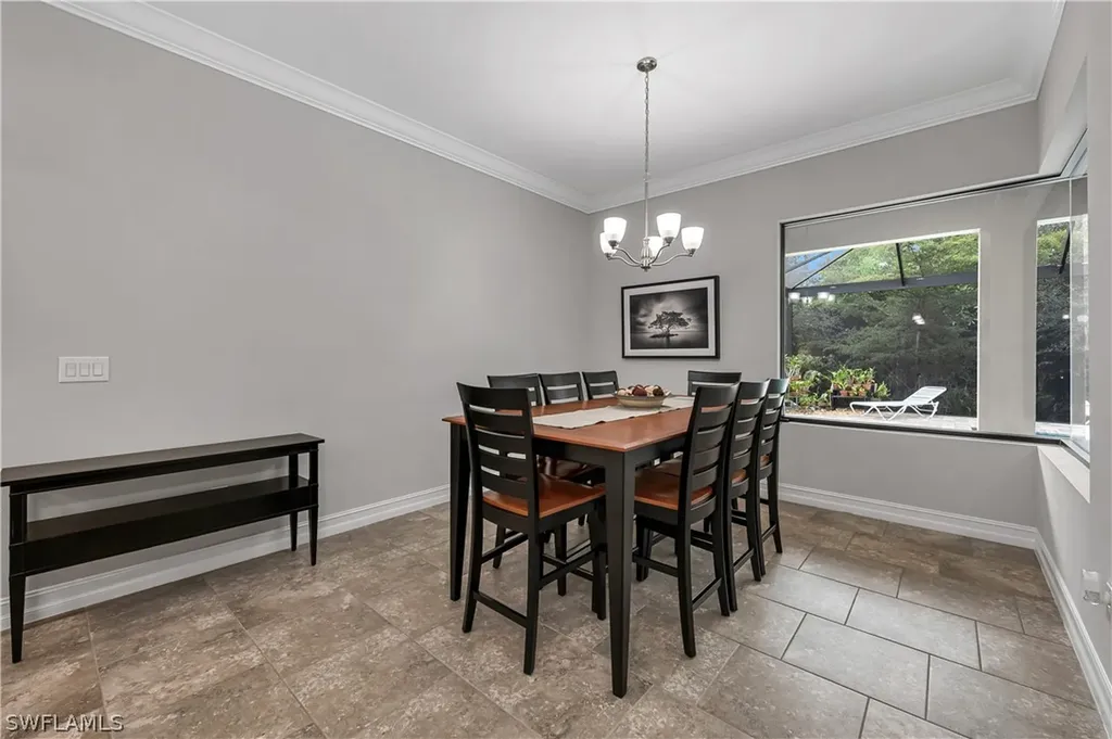 3044 Mandalay Court Naples FL 34105