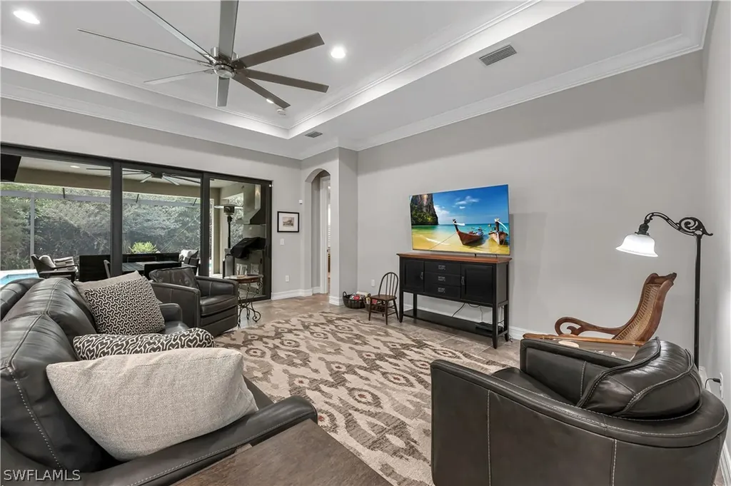 3044 Mandalay Court Naples FL 34105