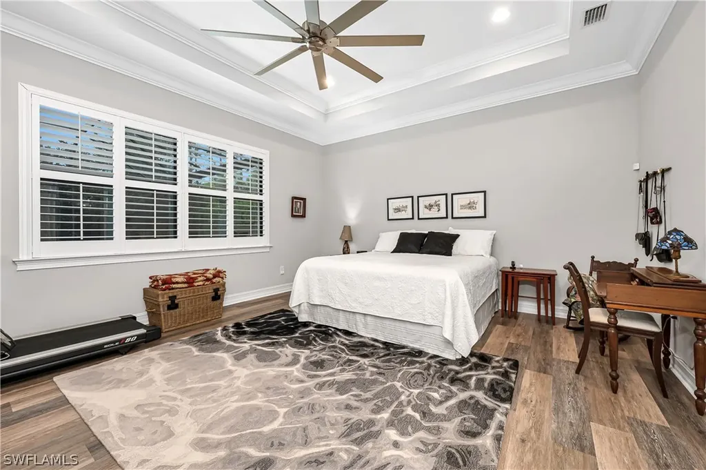 3044 Mandalay Court Naples FL 34105