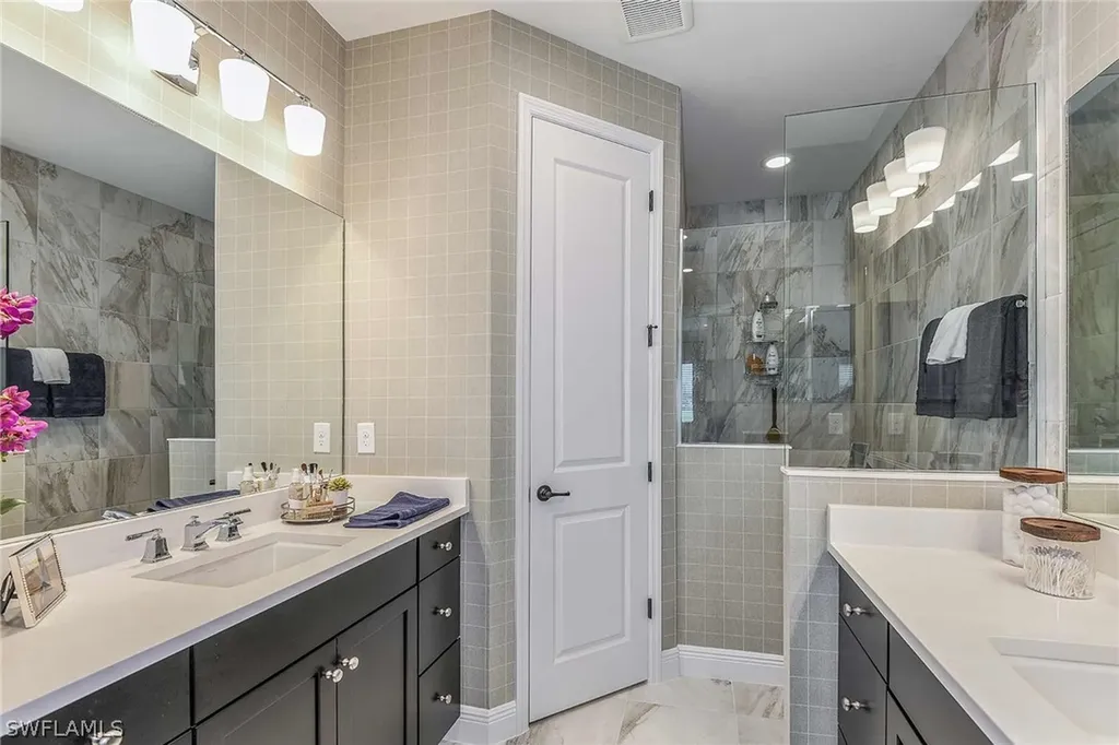 2333 Ariane Drive Naples FL 34112