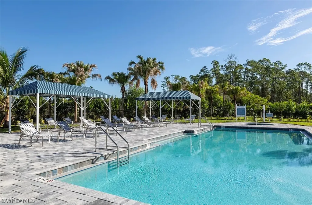 2333 Ariane Drive Naples FL 34112