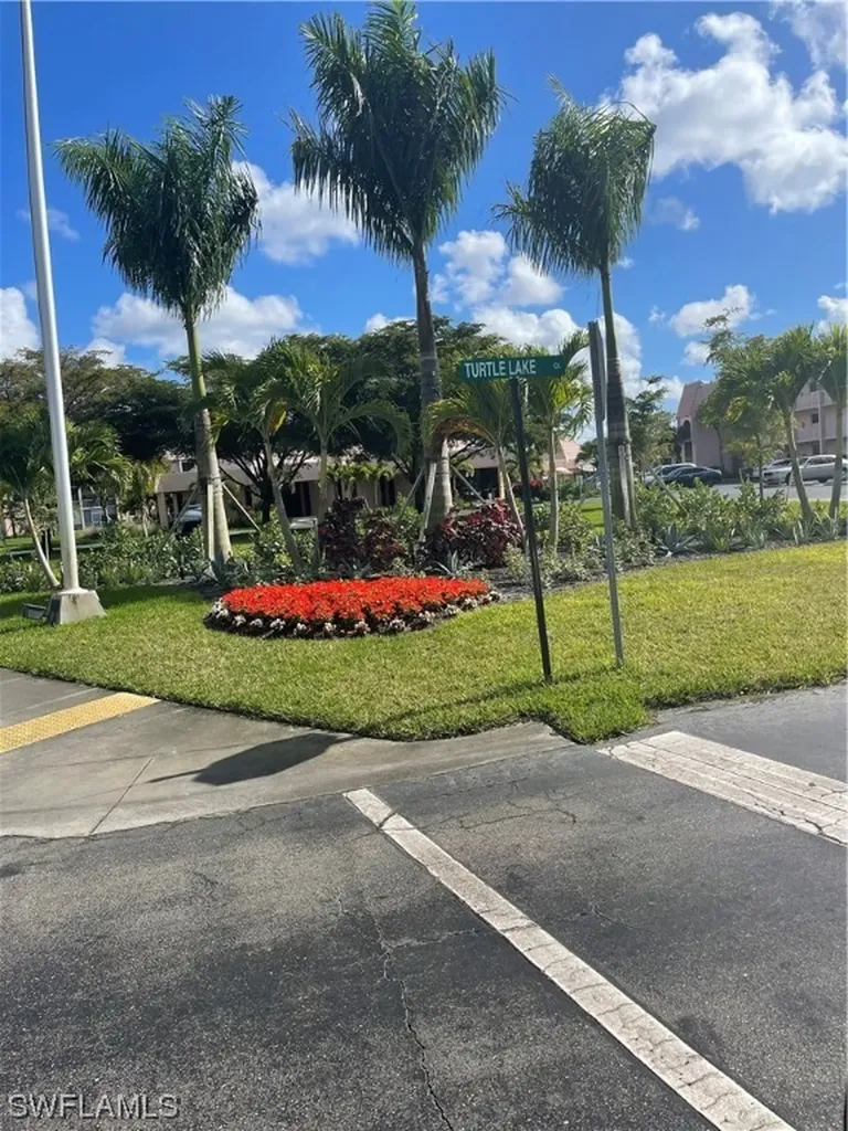 225 Turtle Lake Court Naples FL 34105