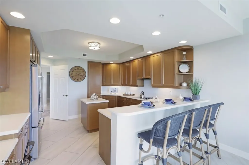 445 Cove Tower Drive Naples FL 34110