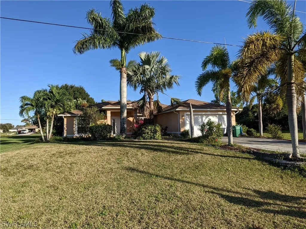 415 SW 29th Place Cape Coral FL 33991