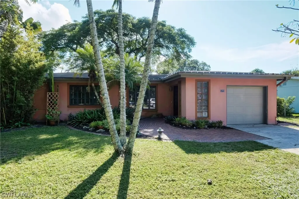 1272 Vesper Drive Fort Myers FL 33901