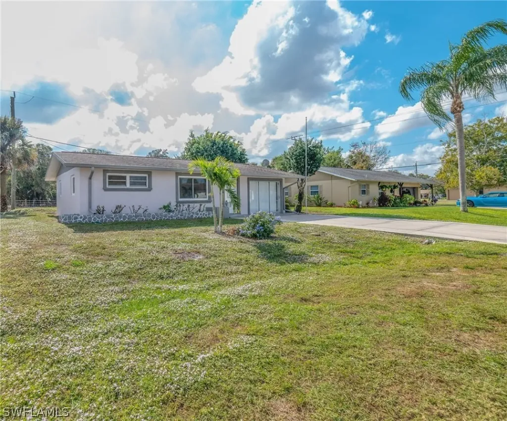 15004 Buckeye Drive Fort Myers FL 33905