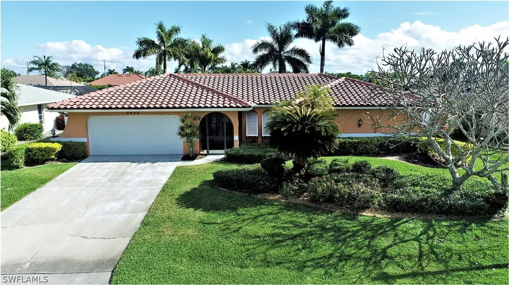 2625 SE 20th Place Cape Coral FL 33904