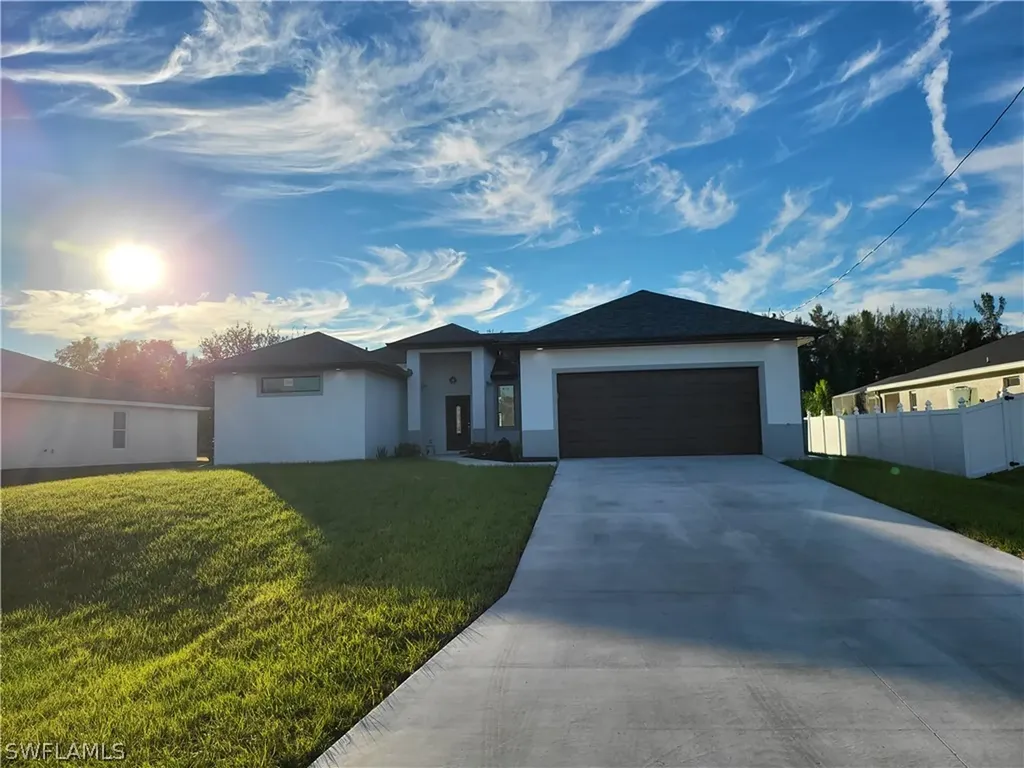 3822 NE 23rd Place Cape Coral FL 33909