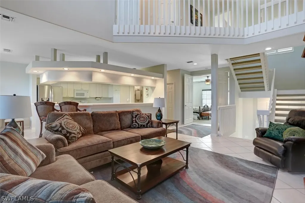 121 Barefoot Circle Bonita Springs FL 34134
