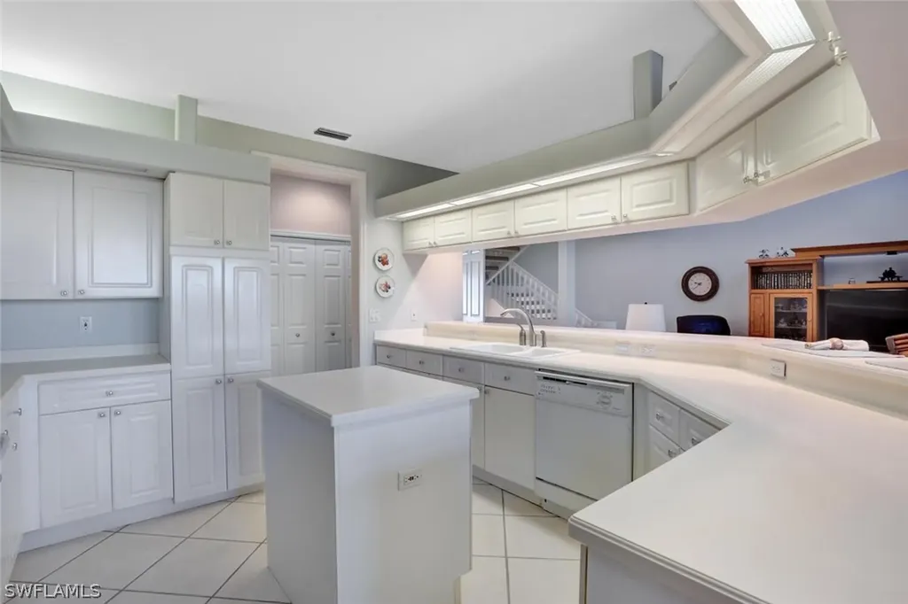 121 Barefoot Circle Bonita Springs FL 34134