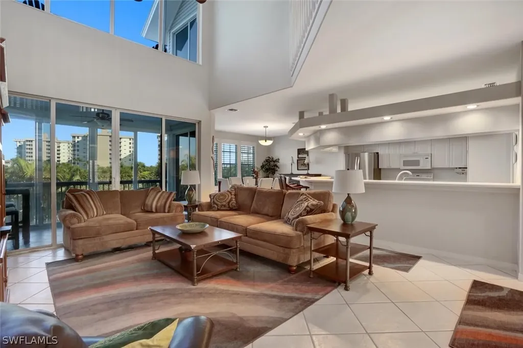 121 Barefoot Circle Bonita Springs FL 34134