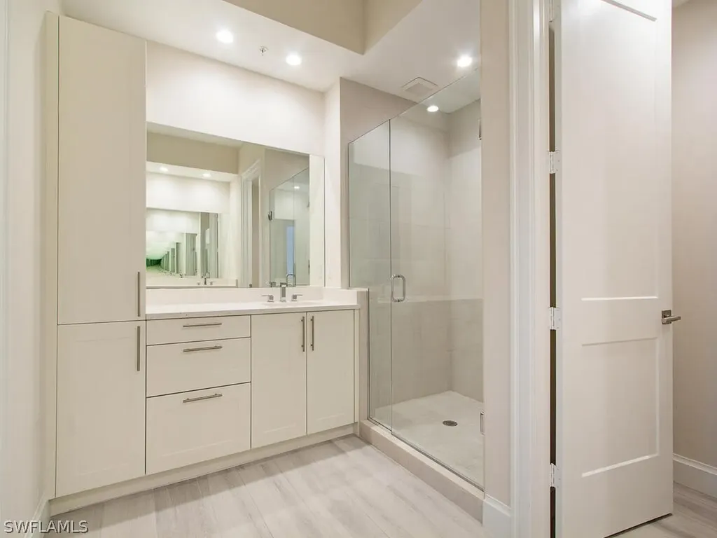 1111 Central Avenue Naples FL 34102