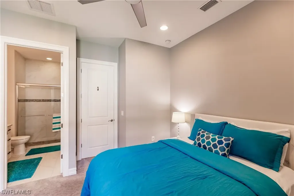 3048 Mandalay Court Naples FL 34105