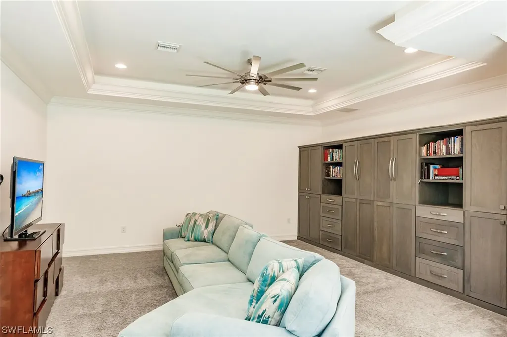 3048 Mandalay Court Naples FL 34105
