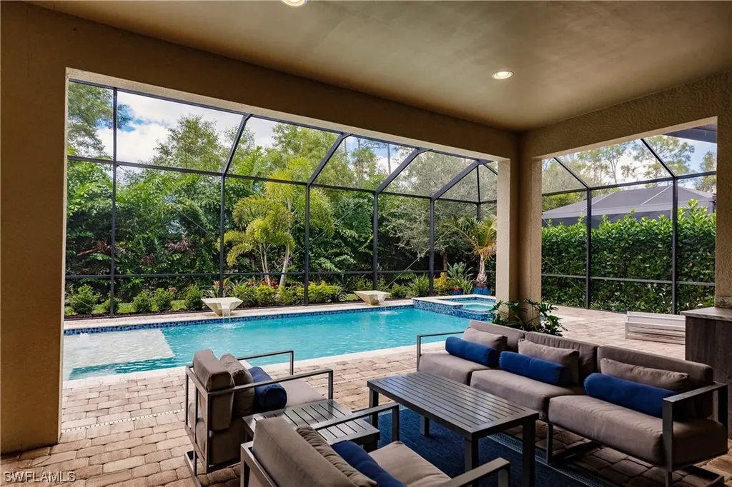 3048 Mandalay Court Naples FL 34105
