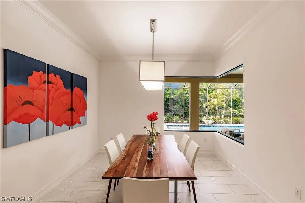 3048 Mandalay Court Naples FL 34105