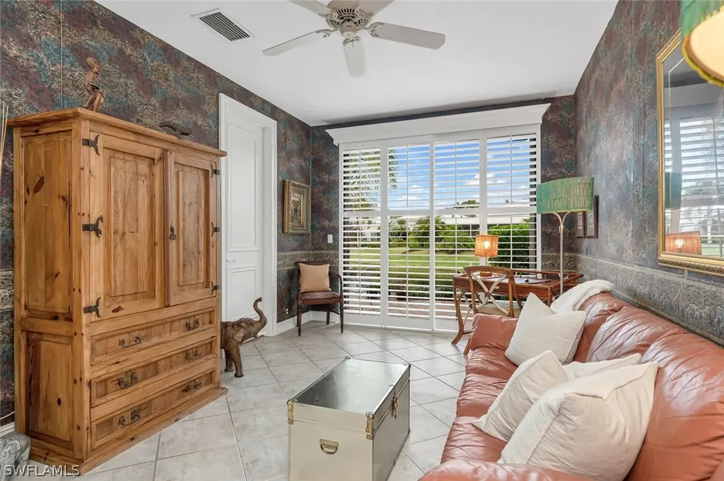 7893 Cocobay Drive Naples FL 34108