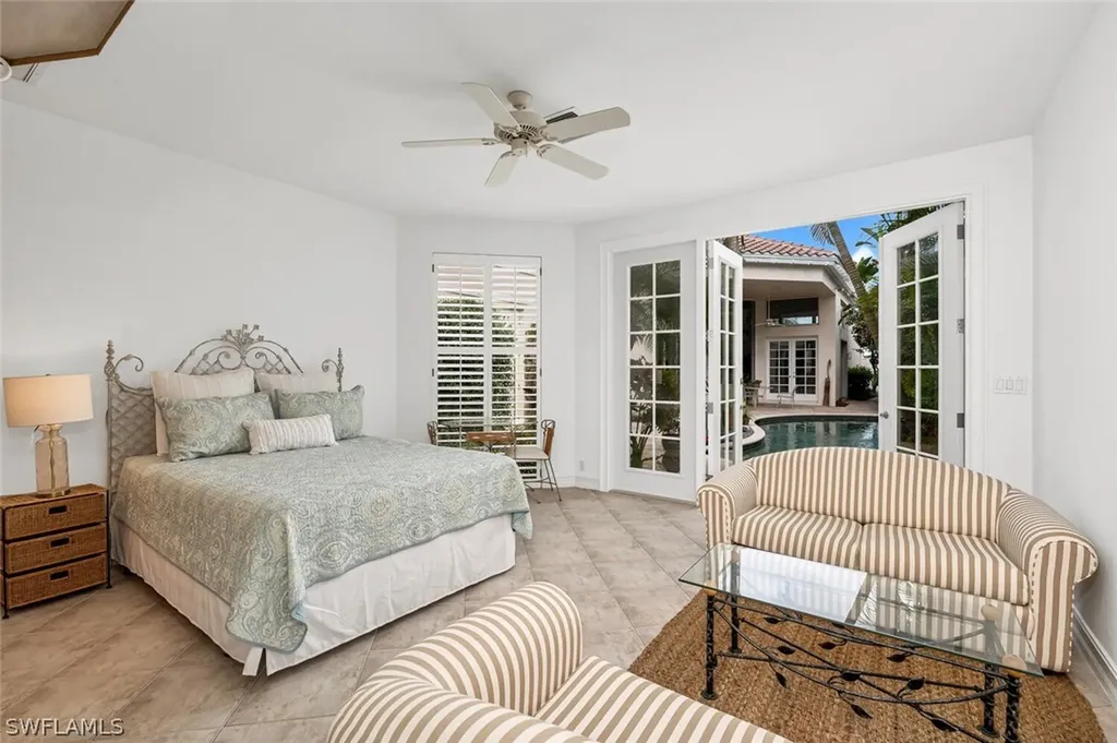 7893 Cocobay Drive Naples FL 34108