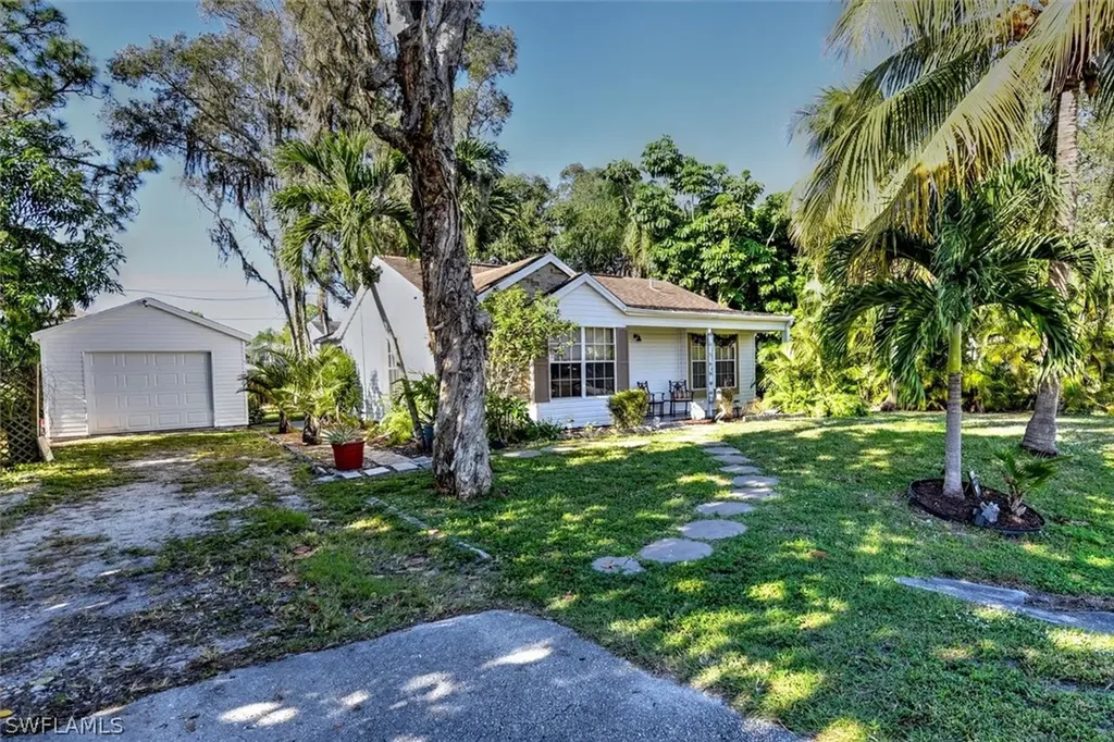 18442 Sunflower Road Fort Myers FL 33967