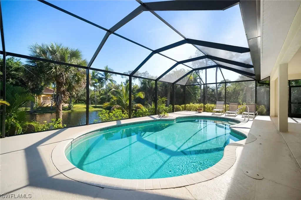 118 Forestwood Drive Naples FL 34110