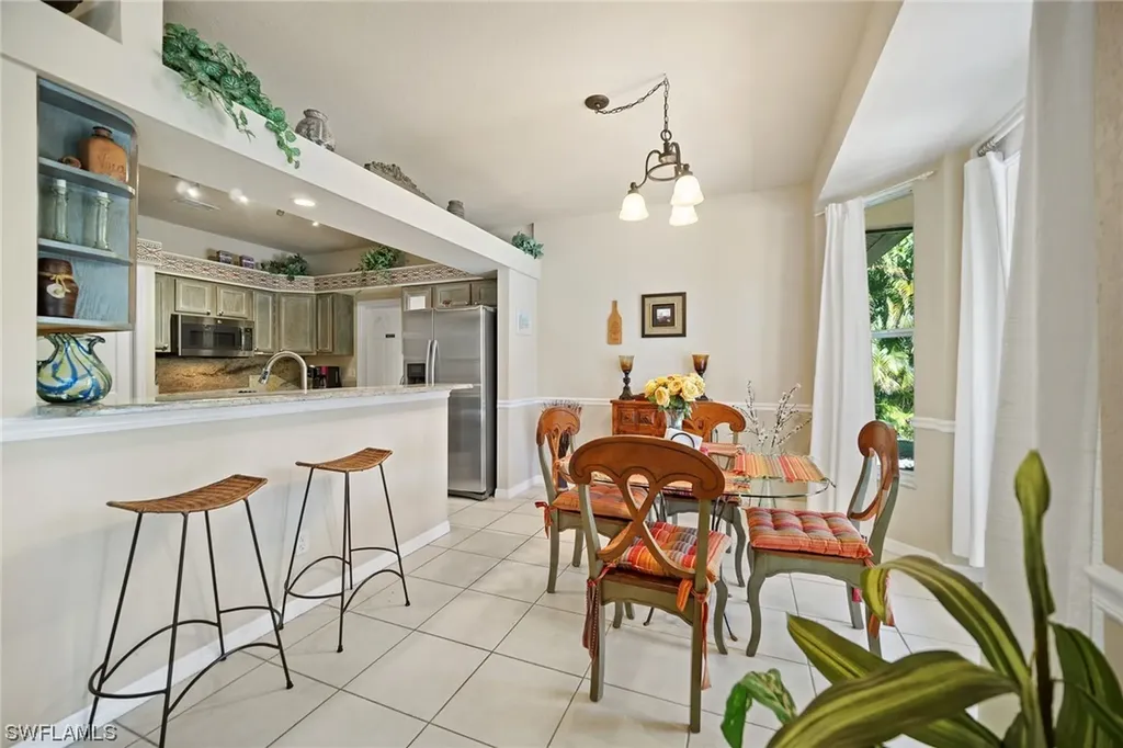 118 Forestwood Drive Naples FL 34110