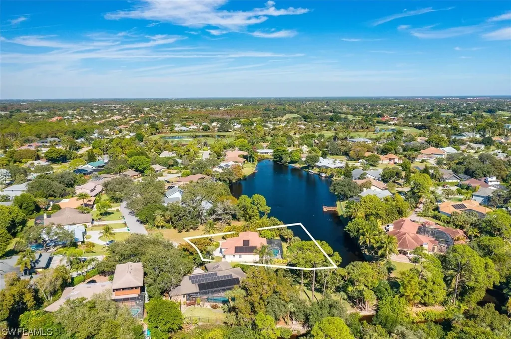 118 Forestwood Drive Naples FL 34110