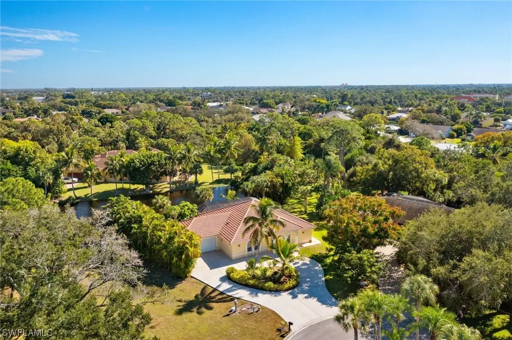 118 Forestwood Drive Naples FL 34110