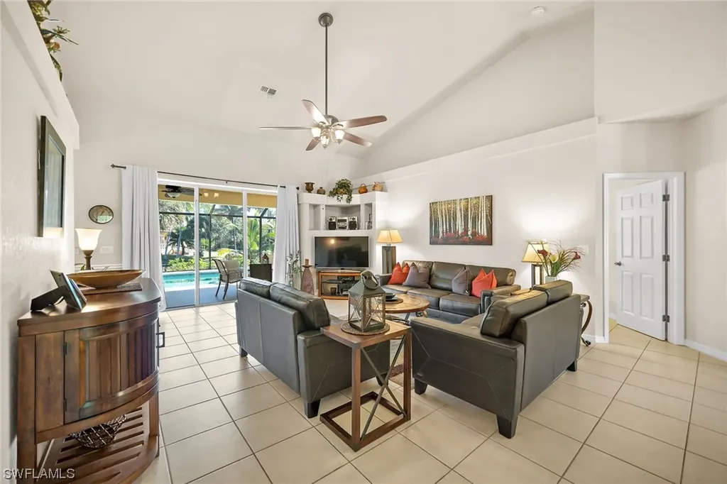 118 Forestwood Drive Naples FL 34110