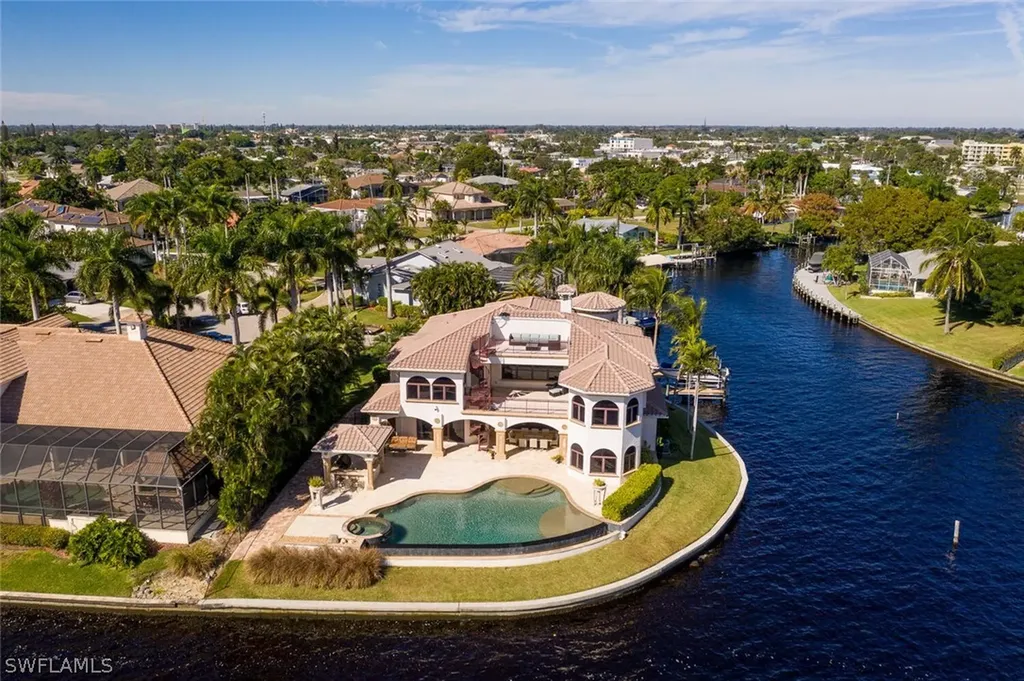 4945 Normandy Court Cape Coral FL 33904