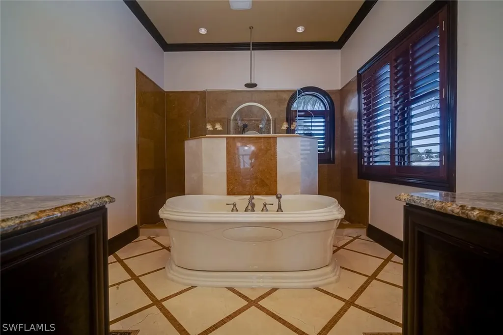 4945 Normandy Court Cape Coral FL 33904
