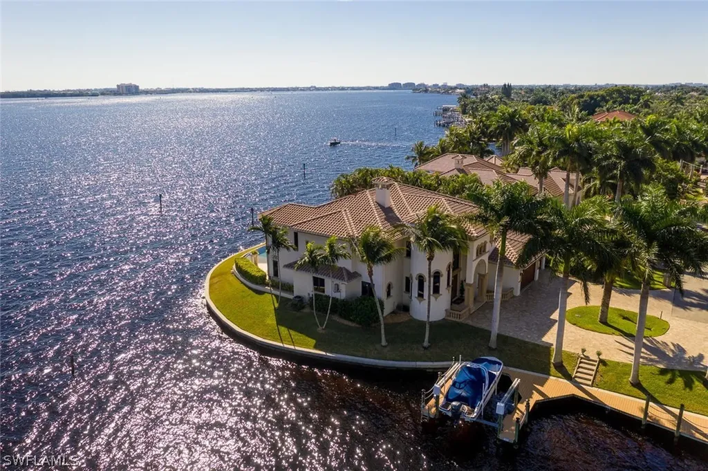 4945 Normandy Court Cape Coral FL 33904