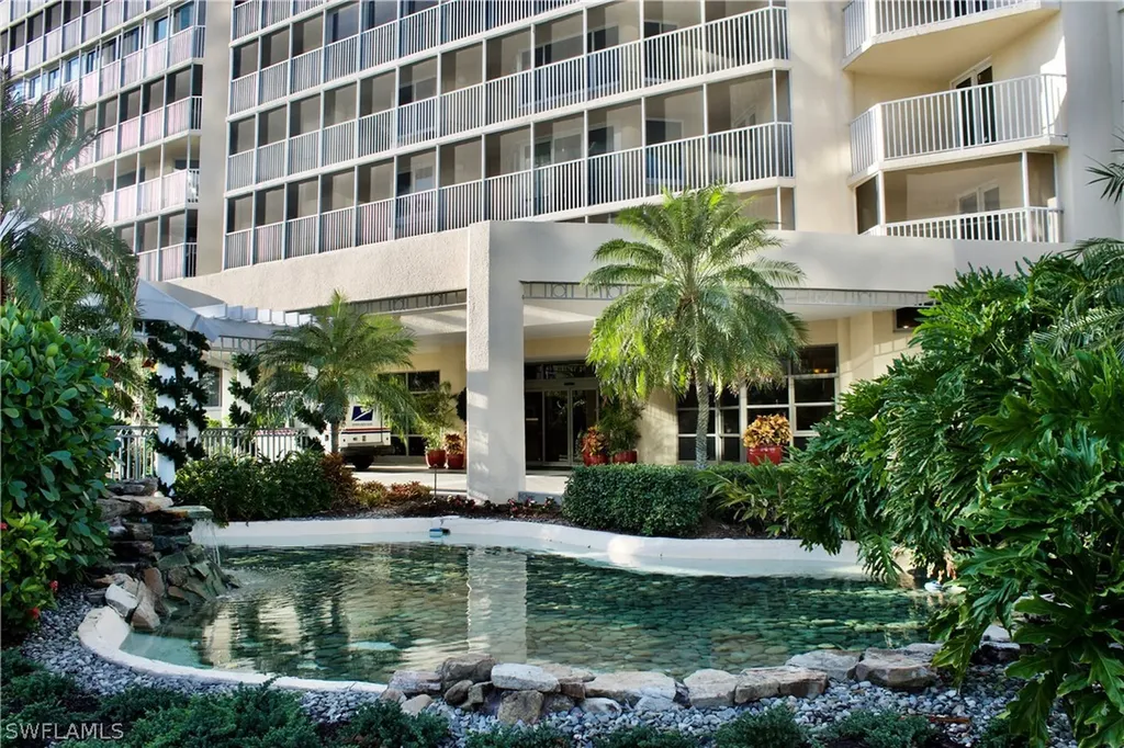 4041 Gulf Shore Boulevard N Naples FL 34103