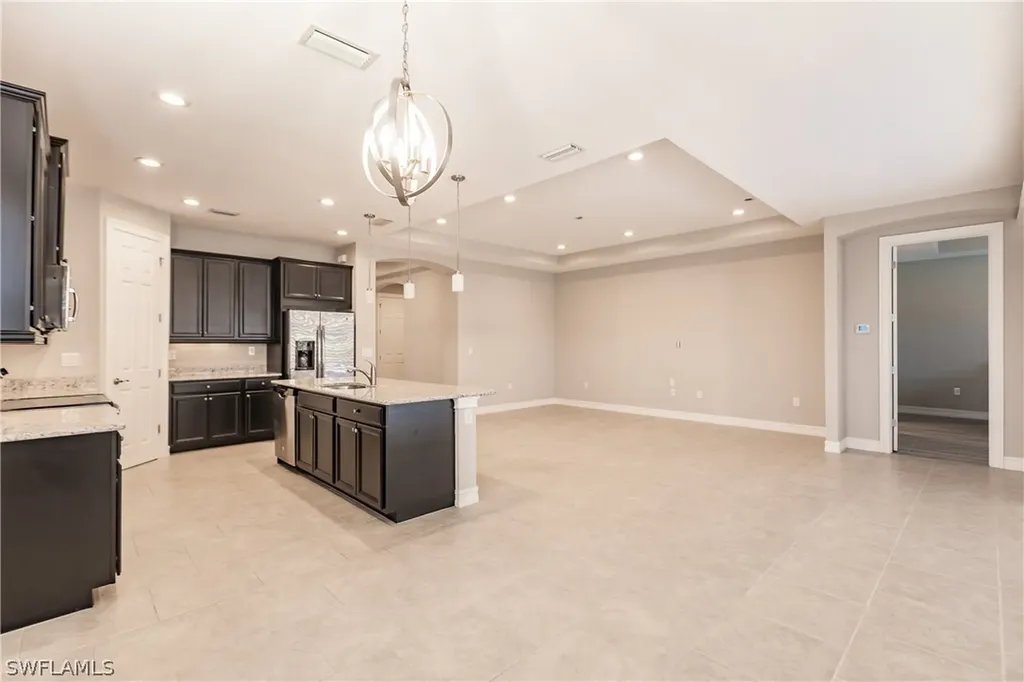 3915 Eldon Street Fort Myers FL 33916