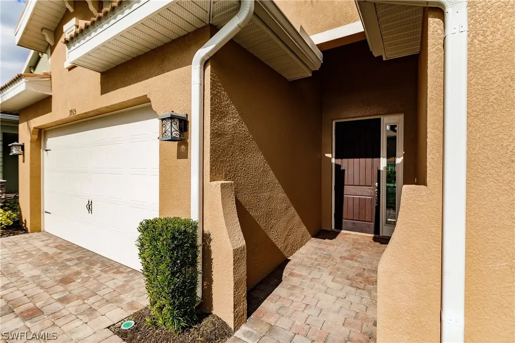 3915 Eldon Street Fort Myers FL 33916