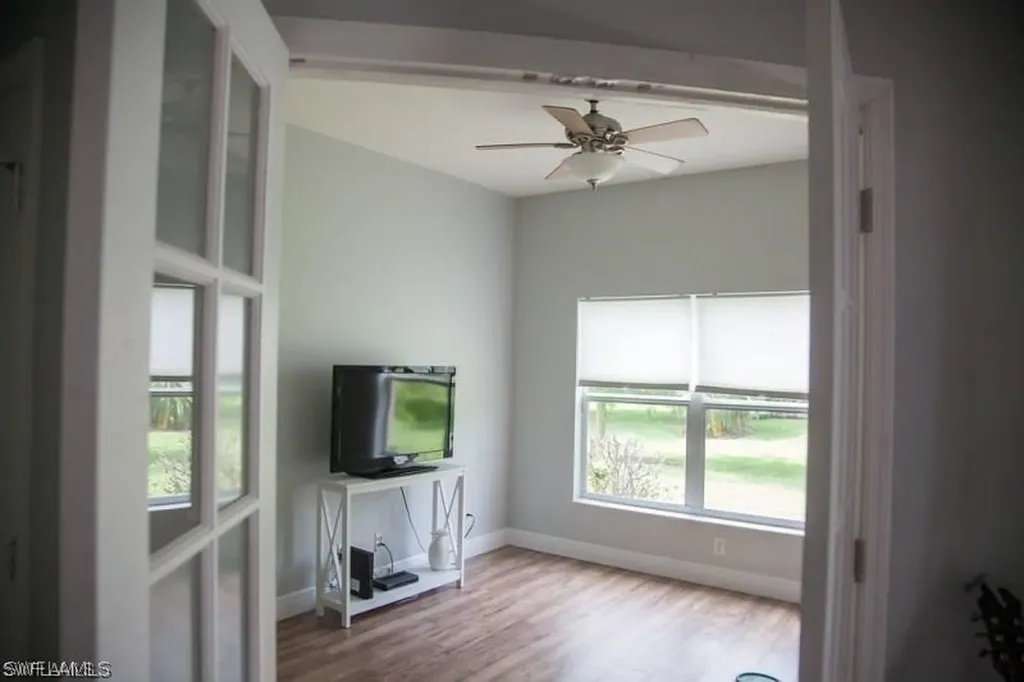 2473 Blackburn Circle Cape Coral FL 33991