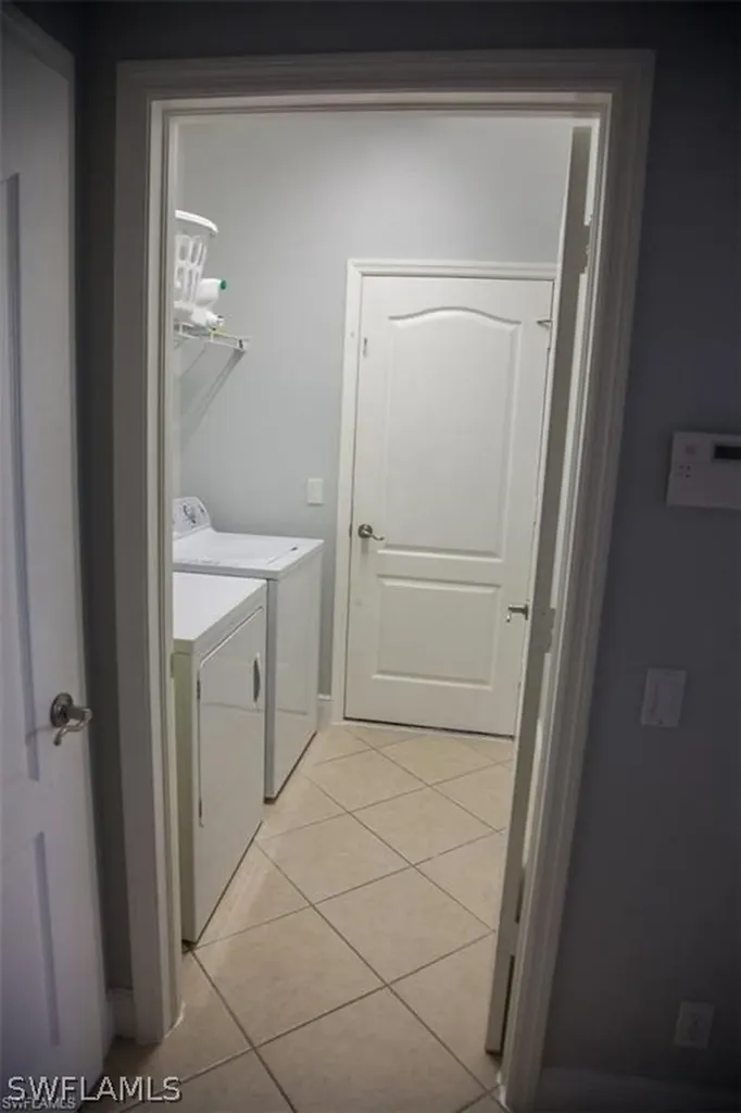 2473 Blackburn Circle Cape Coral FL 33991