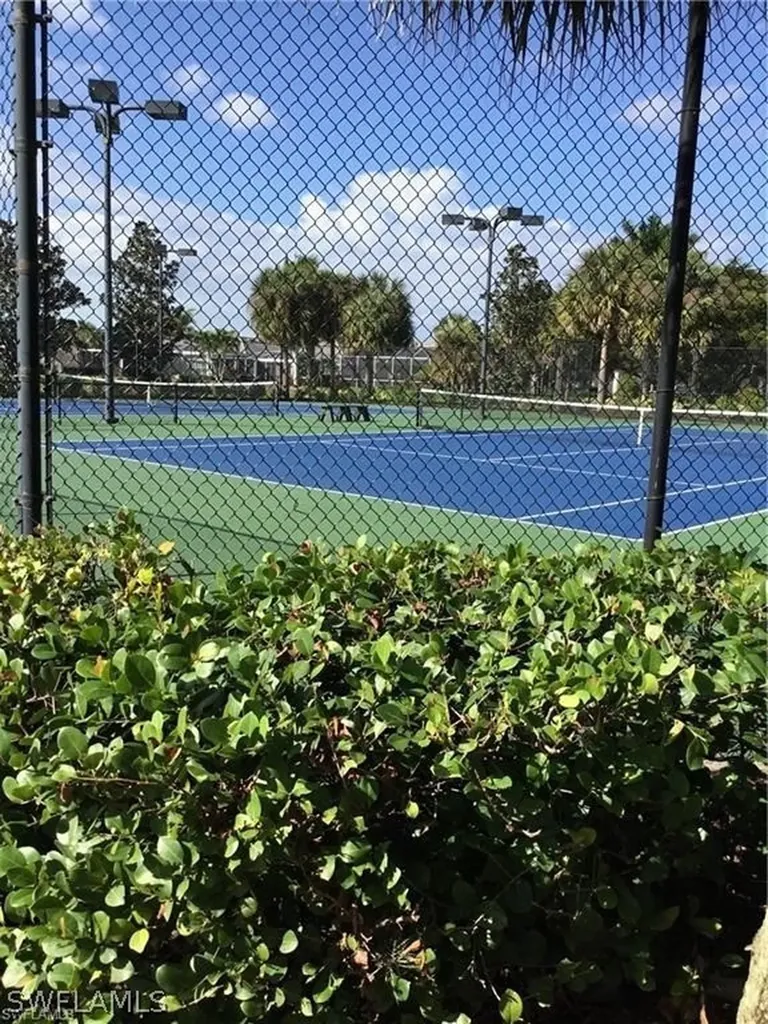 2473 Blackburn Circle Cape Coral FL 33991