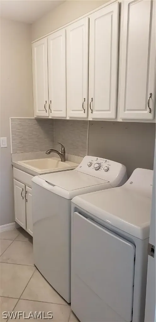 14848 Edgewater Circle Naples FL 34114