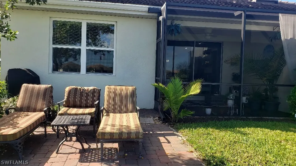 14848 Edgewater Circle Naples FL 34114