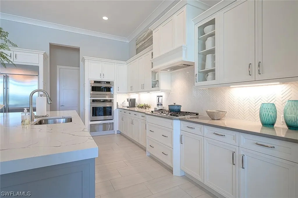 6250 Lightbourn Way Naples FL 34113