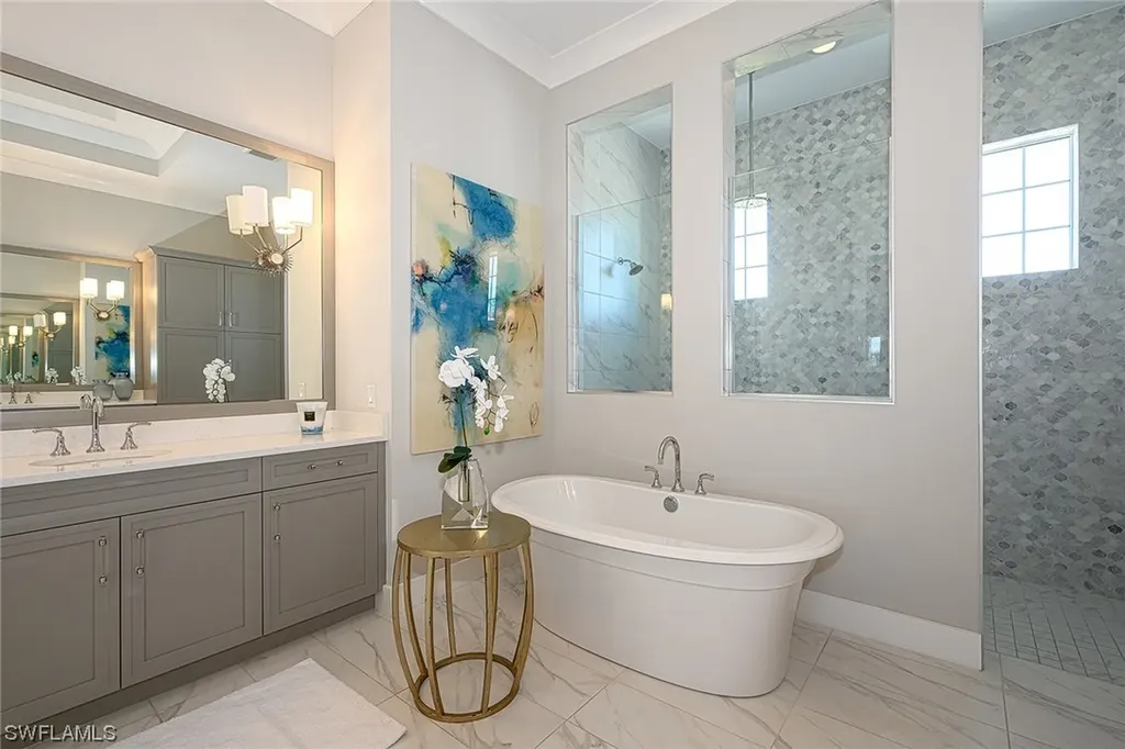 6250 Lightbourn Way Naples FL 34113