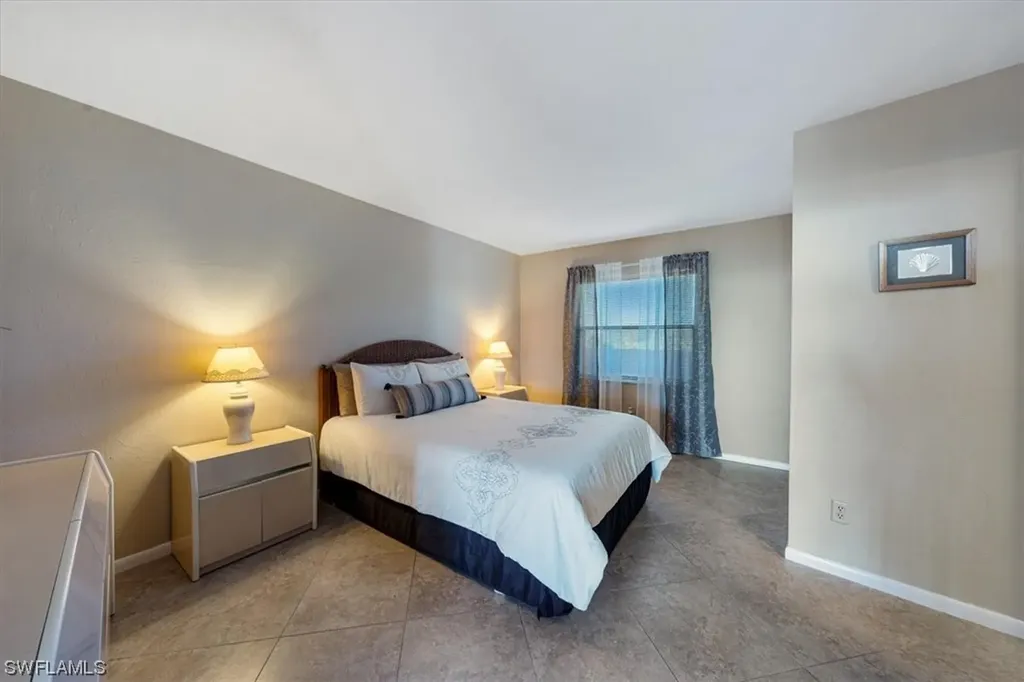 1085 Bald Eagle Drive Marco Island FL 34145