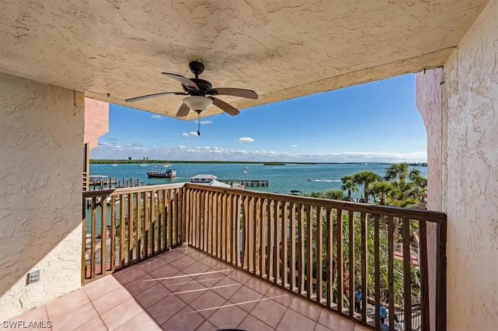 1085 Bald Eagle Drive Marco Island FL 34145