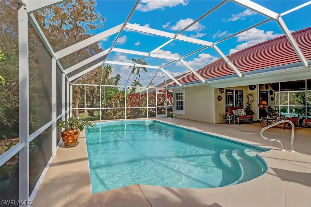 1533 Kenridge Place Naples FL 34104